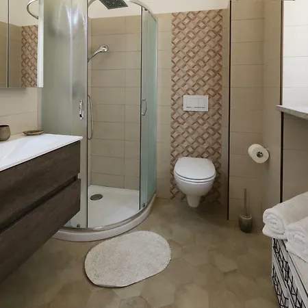 Trinacria House Appartement *